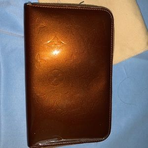 Louis Vuitton, Wallet